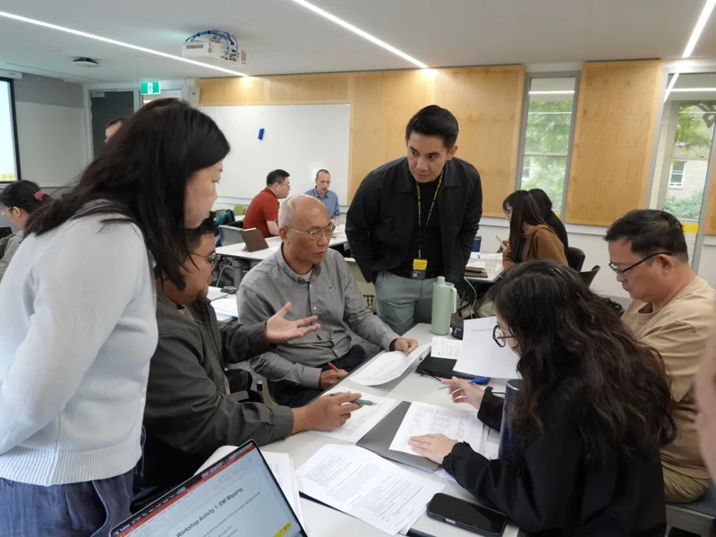 batch 陳炤杰副教授參與EMI教師增能培訓.jpeg