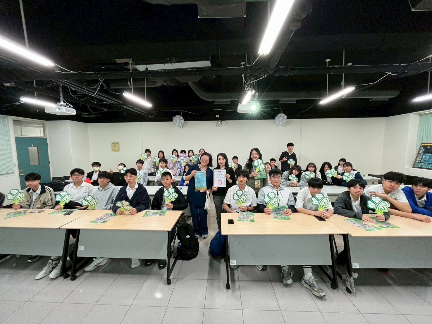 LINE ALBUM 20260305和平高中參訪 260305 22
